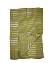 Load image into Gallery viewer, Mie Meh Shawl