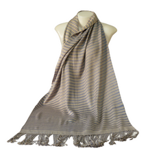 Load image into Gallery viewer, Boemeh Shawl