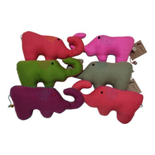 โหลดรูปภาพลงในเครื่องมือใช้ดูของ Gallery Elephant Door Decor
