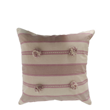 โหลดรูปภาพลงในเครื่องมือใช้ดูของ Gallery Kayin Pom Pom Big Cushion Cover
